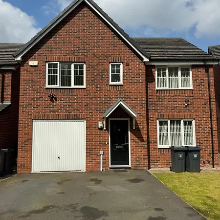 P&f Edgbaston Uk, 28 Ashes Lane * Birmingham